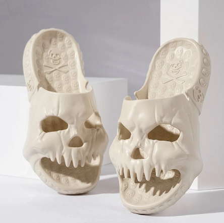 SkeleToes Skull Slides